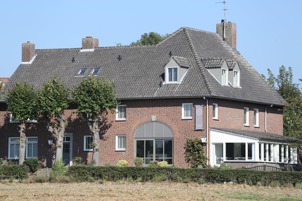 Welsden Dertien Bed & Breakfast Margraten Exterior foto